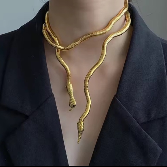 Anthropologie Jewelry - Serpenti Gold Snack Necklace-Bracelet-Multifunctional